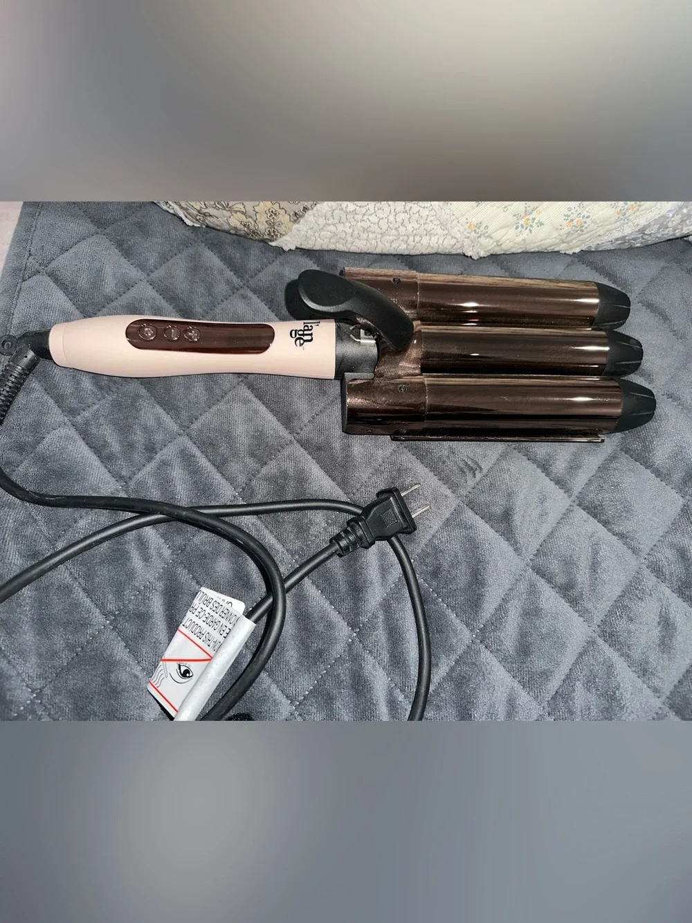 Lange Triple Barrel Waver Hair Curler in Pink and Brown